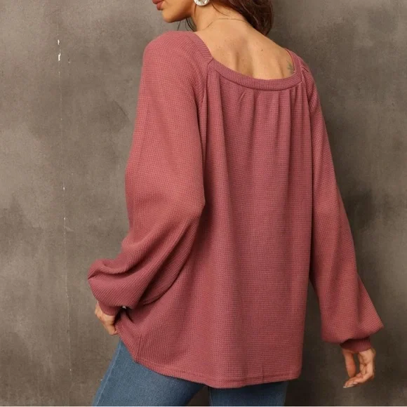 Feminine Blouse with Long Sleeves, sweatshirt‎ size 2XL - Picture 2 of 10